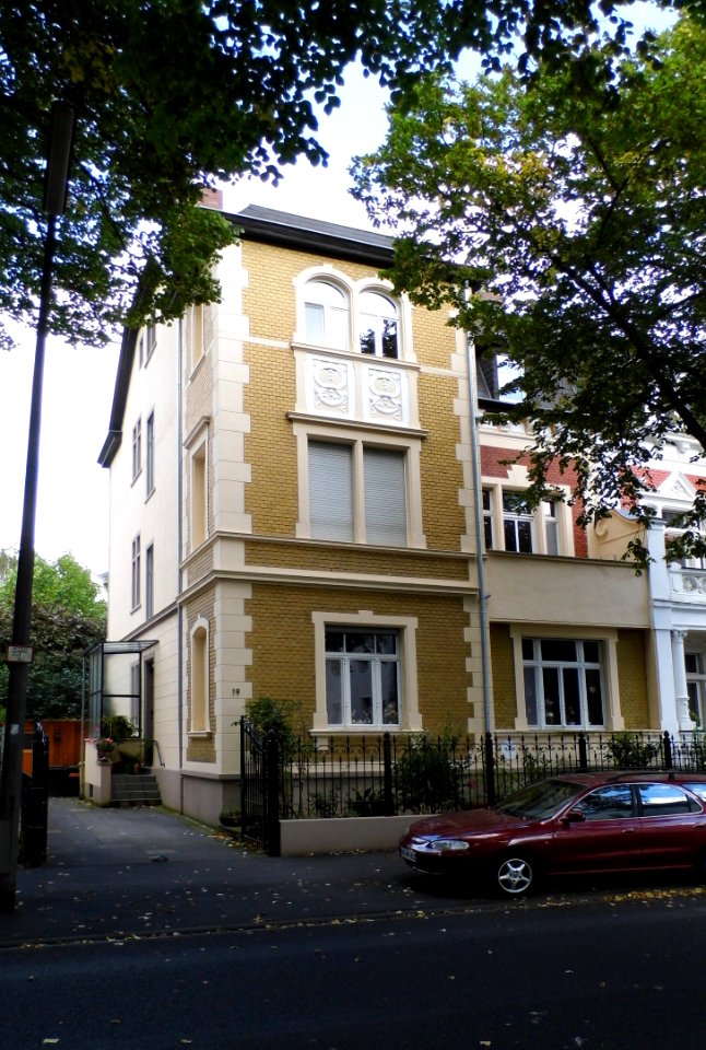Bad Godesberg, Rüngsdorfer Straße 19