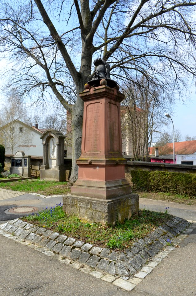 Bad Mergentheim, Alter Friedhof, Kriegerdenkmal 1866 (2)