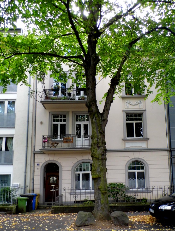 Bad Godesberg, Rüngsdorfer Straße 2b