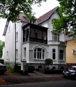 Bad Godesberg, Hohenzollernstraße 10