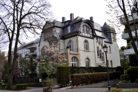 Bad Homburg, Augusta Allee 2