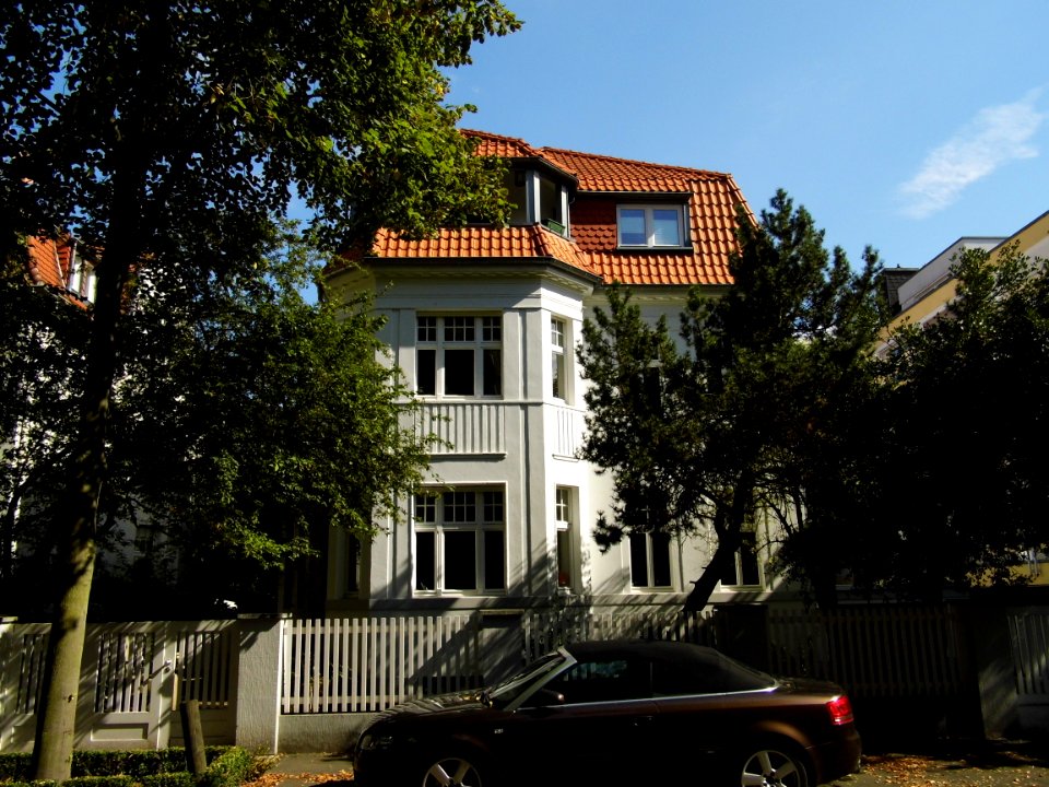 Bad Godesberg, Jean-Paul-Straße 9
