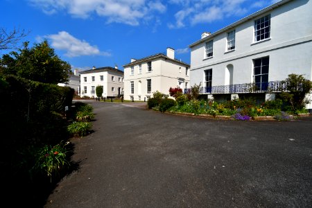 Baring Crescent (2021-04-18) 03