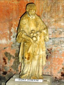 Bar-le-Duc (Meuse) église St.Etienne, statue Saint Etienne