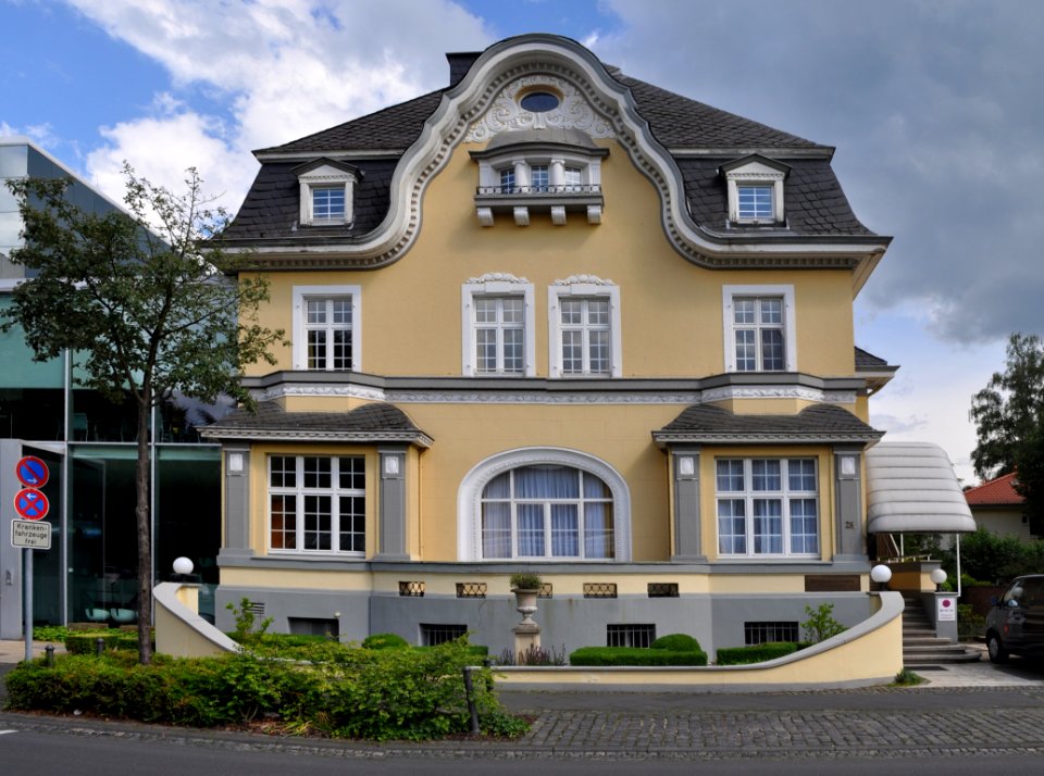 Bad Godesberg, Friedrich-Ebert-Straße 25