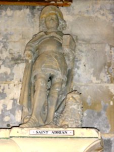 Bar-le-Duc (Meuse) église St.Etienne, statue Saint Adrian