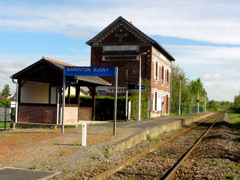 Barenton-Bugny (Aisne) la gare
