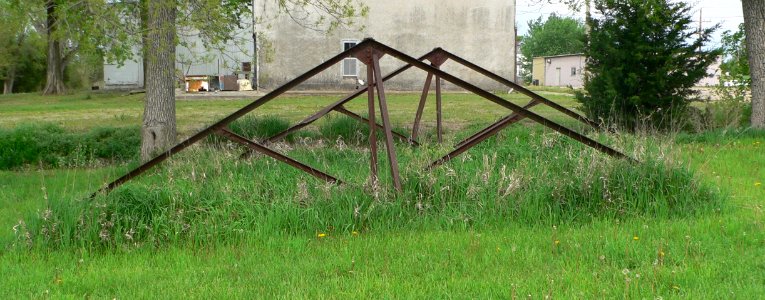 Barnes, Kansas kingpost bridge from E 2