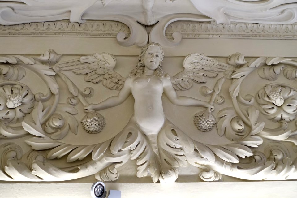 Baroque stucco ceiling by Carlo Moretti Brentano, detail, completed 1674 - Stadtmuseum Fembohaus - Nuremberg, Germany -DSC02176