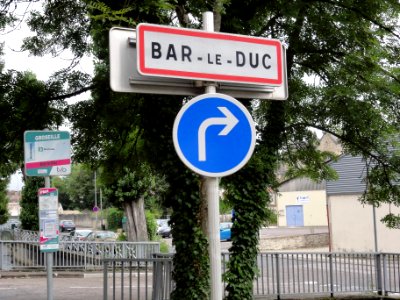 Bar-le-Duc (Meuse) city limit sign