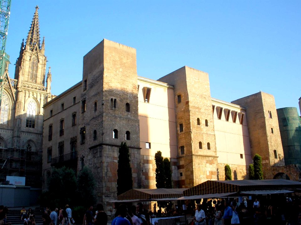 Barcelona - Muralla romana 2
