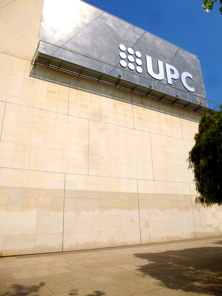 Barcelona - Universidad Politécnica de Cataluña (UPC) - Campus Norte - Biblioteca Rector Gabriel Ferraté (BRGF) 4