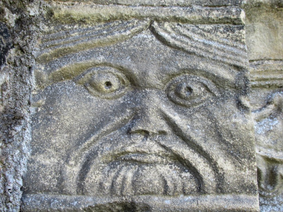 Barfrestone, detail of north door 03