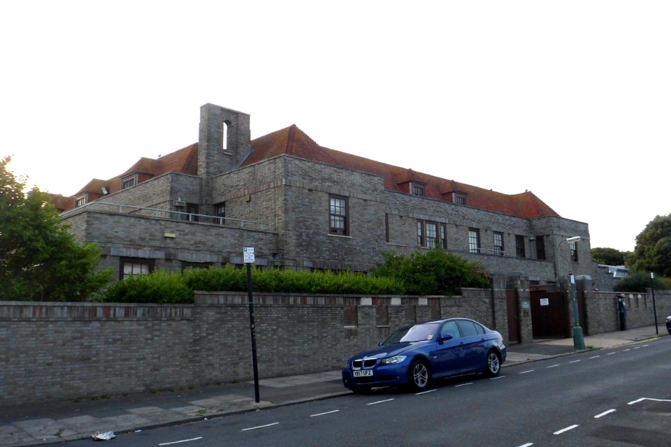 Barford Court, Princes Crescent, Hove (NHLE Code 1298639) (August 2013) (7)