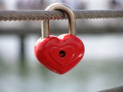 Symbol relationship romantic