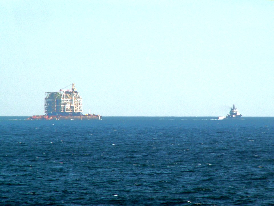 Barge p1 06June2006