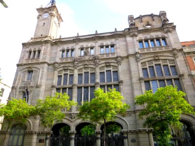 Barcelona - Oficina d'Atenció Ciutadana del Districte de Sants-Montjuïc (Tinença d'Alcaldia d'Hostafrancs) 2
