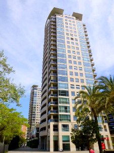 Barcelona - Residencial Illa del Llac 03