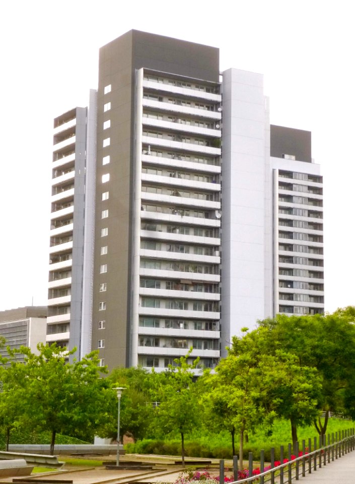 Barcelona - Residencial Illa del Cel 06