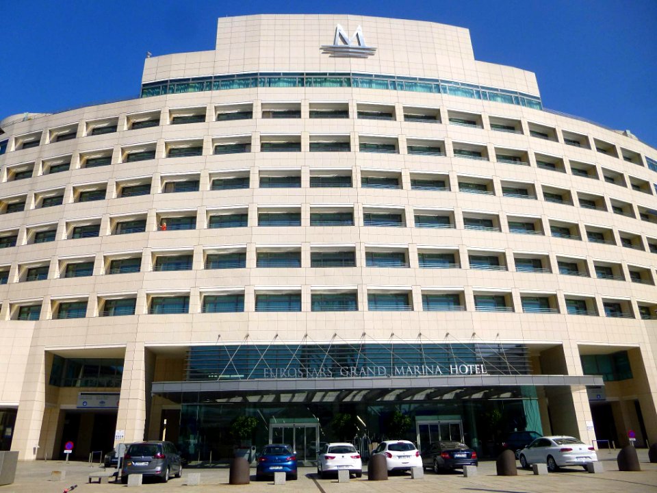 Barcelona - Hotel Eurostars Grand Marina 2
