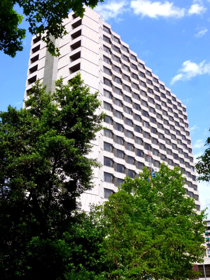 Barcelona - Hospital de Barcelona (Av. Diagonal 656) 4