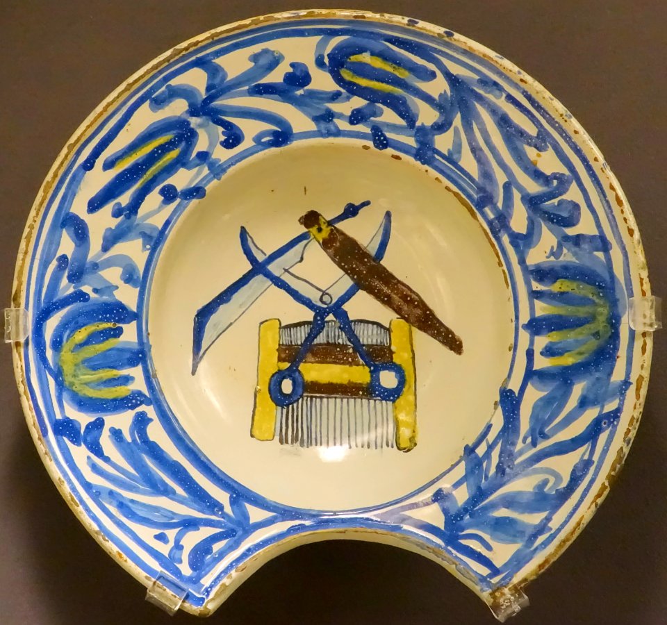 Barber's bowl, Slovakia, Haban-Slovak, late 1700s, faience - Museum of Anthropology, University of British Columbia - DSC08873