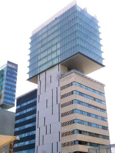 Barcelona - Antigua sede del Consorci de la Zona Franca (Passeig del Taulat 266-270) (1)