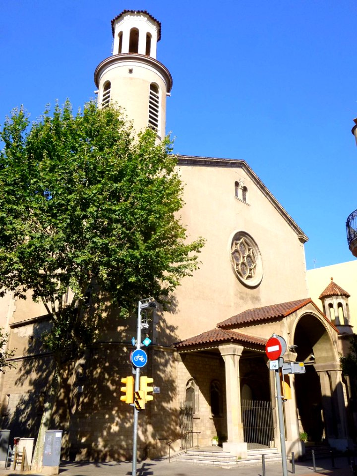 Barcelona - Església de Santa Maria del Taulat i Sant Bernat Calbó 4