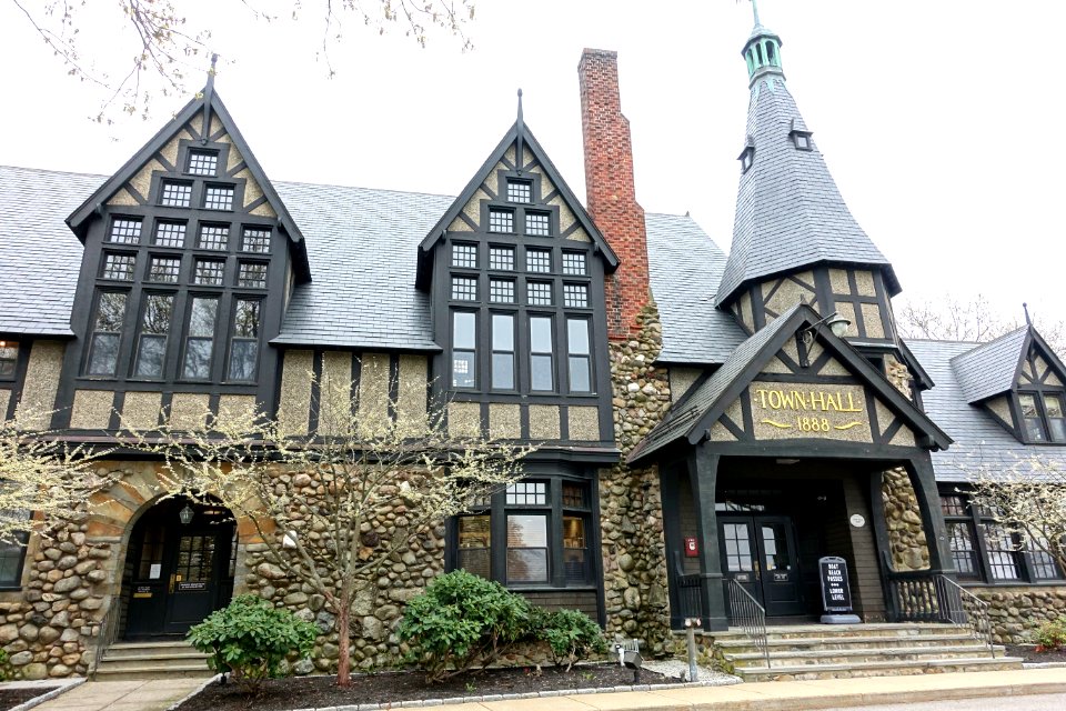 Barrington Town Hall - Barrington, RI - DSC03916