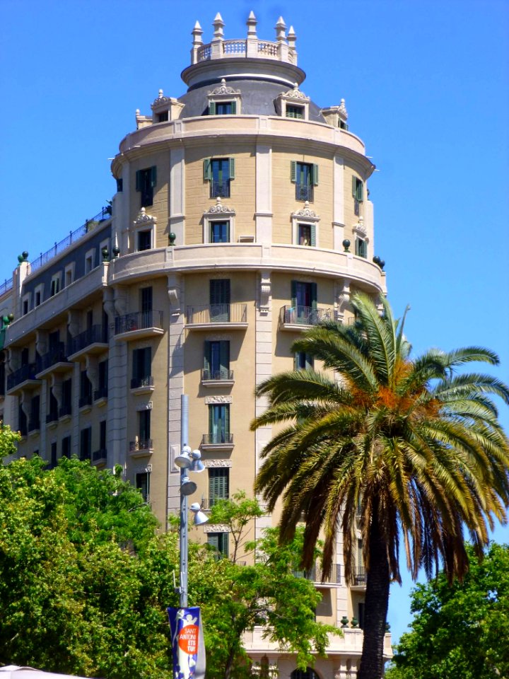 Barcelona - Avinguda del Paral·lel 192 (1)