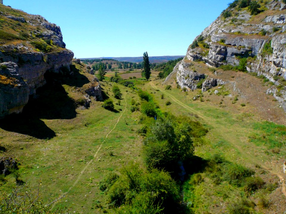 Basconcilos del Tozo - Cueva del Agua 29
