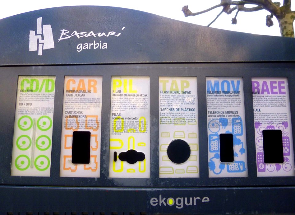 Basauri - Reciclaje de residuos urbanos 1