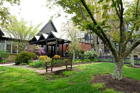 Barrington Town Hall - Barrington, RI - DSC03949
