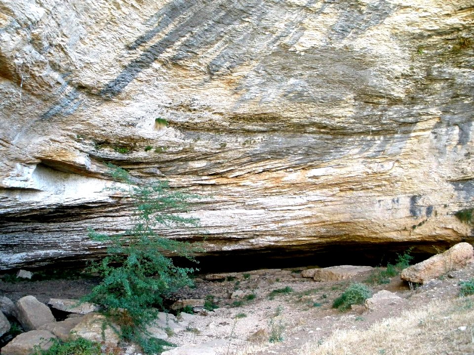 Basconcilos del Tozo - Cueva del Agua 03