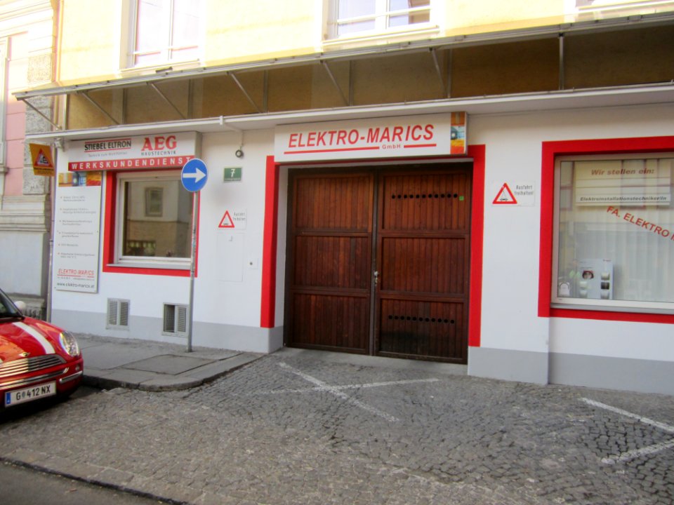 Barrier=kerb Schörgelgasse7-Graz