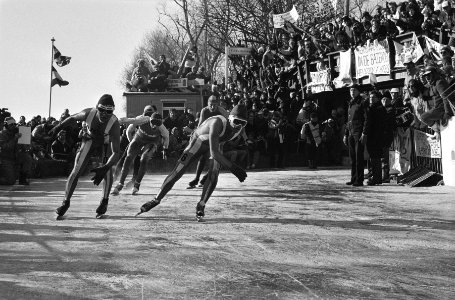 Bartlehiem v.l.n.r. Hans Bouma , Jan Kooiman , Rein Jonker , Nanne Semplonius, Bestanddeelnr 933-5792