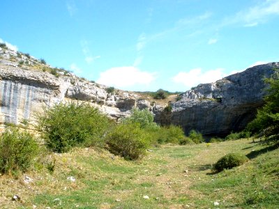 Basconcilos del Tozo - Cueva del Agua 18