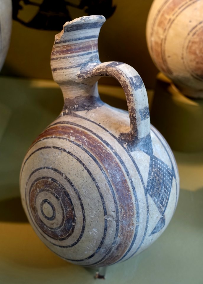 Barrel shaped jug, Cypro-Geometric, Bichrome Ware, 1 of 3 - Harvard Semitic Museum - Cambridge, MA - DSC06395