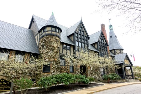 Barrington Town Hall - Barrington, RI - DSC03921