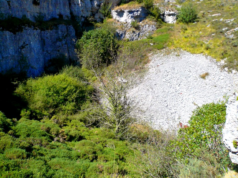 Basconcillos del Tozo - Geosenda El Valle Ciego, dolina de las Ánimas 5