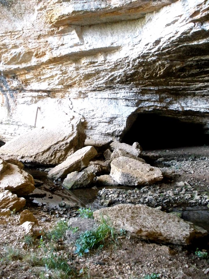 Basconcilos del Tozo - Cueva del Agua 12
