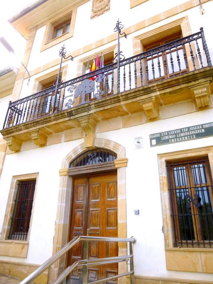 Barrika - Ayuntamiento 5