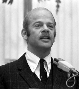 Bas de Gaay Fortman 1974