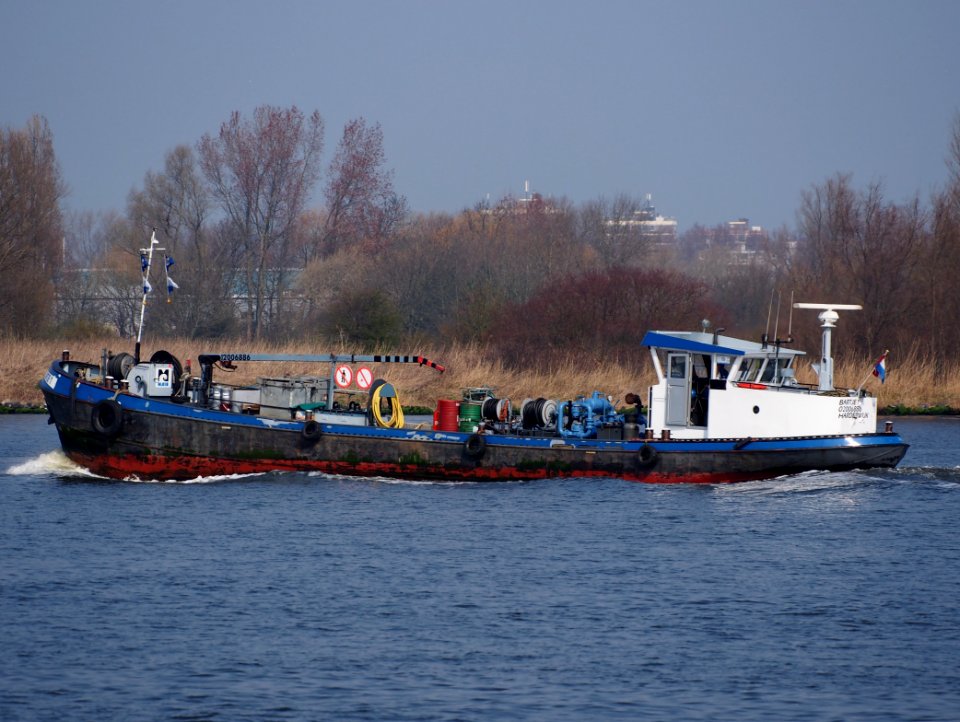 Bartje 1, ENI 02006886, Noordzeekanaal, Port of Amsterdam, pic2