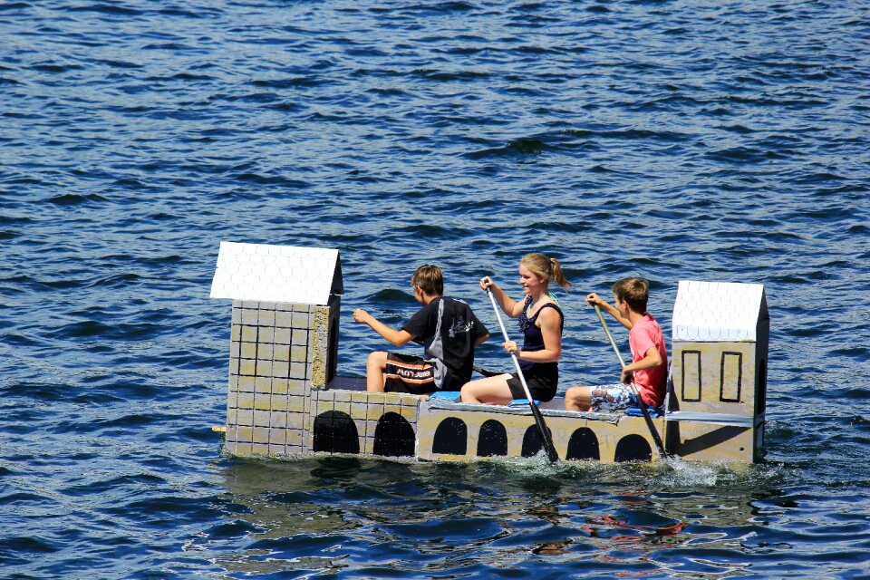 Northern hesse lake barrier wall