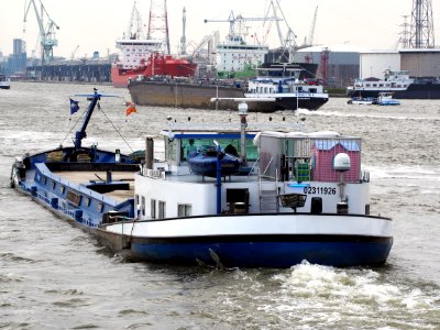 Bas Anne - ENI 02311926, Port of Antwerp, pic3