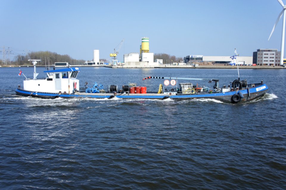 Bartje 1, ENI 02006886, Noordzeekanaal, Port of Amsterdam, pic4