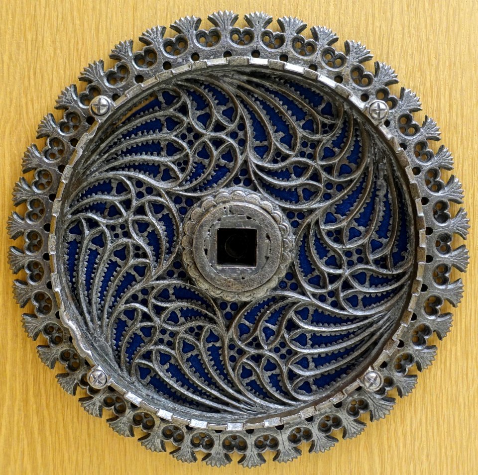Base of a door handle, Nuremberg, 15th century, plated iron - Germanisches Nationalmuseum - Nuremberg, Germany - DSC03678