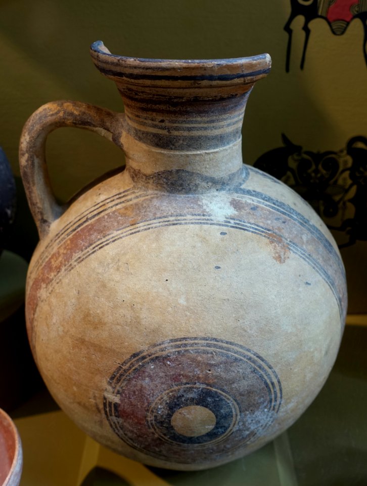 Barrel shaped jug, Cypro-Geometric, Bichrome Ware, 3 of 3 - Harvard Semitic Museum - Cambridge, MA - DSC06400