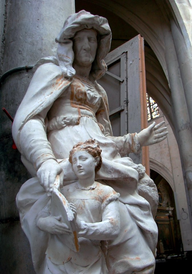 Bar-sur-Seine St Etienne 15 07 2011 Education de la Vierge 1